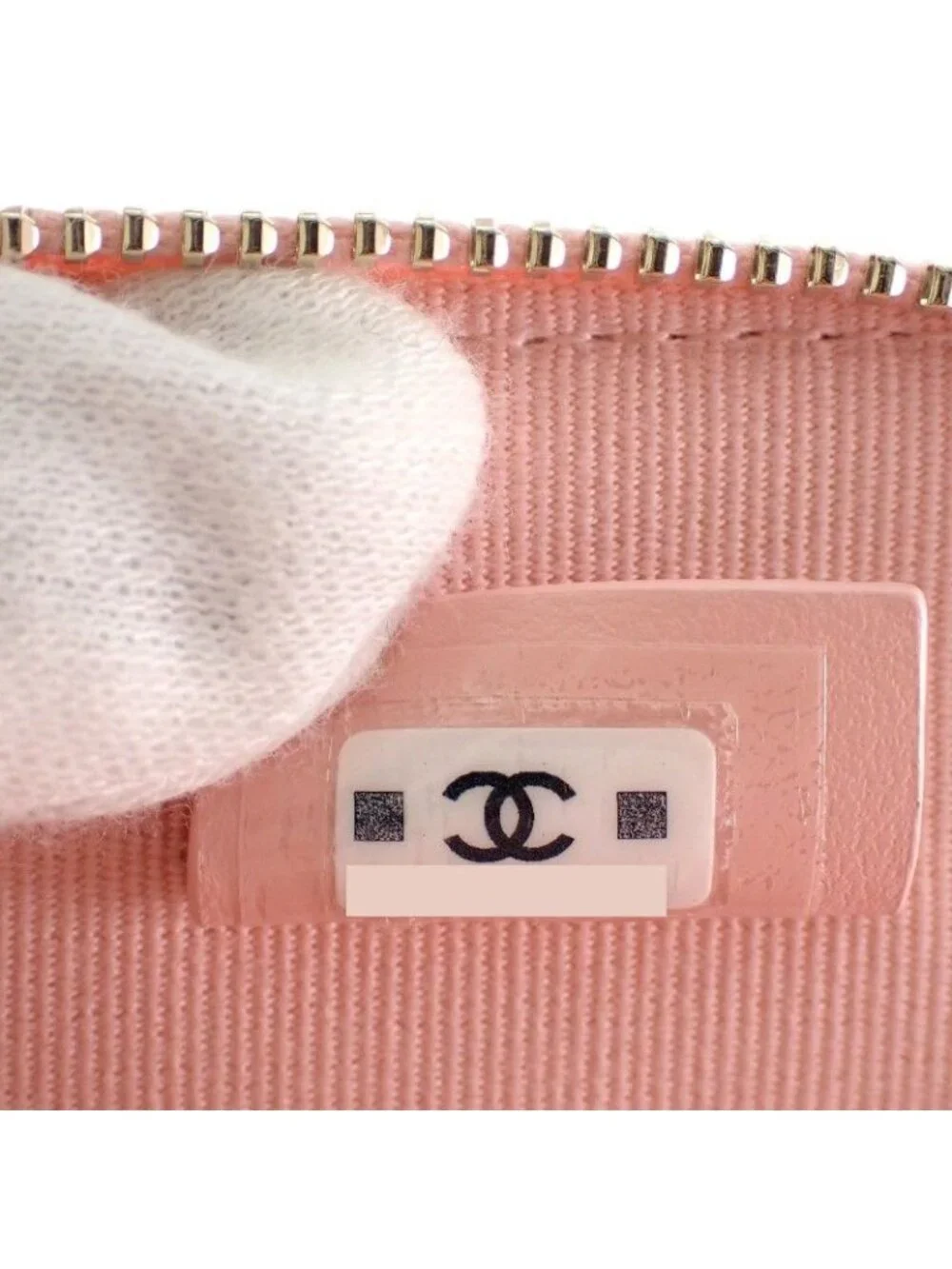 Chanel Classic Zip Coin Purse Mini Wallet Caviar Leather Pink Quilted CC Logo